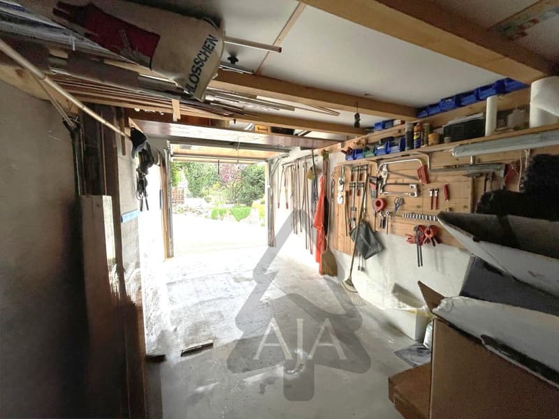 St-Aubin-Sauges, spacieux appartement de 4,5 pièces (121 m2) avec jardin privatif (53 m2), garage (26)