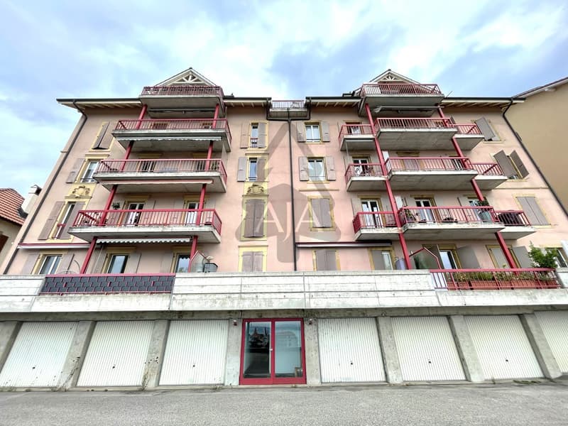 Neuchâtel, spacieux appartement de 3,5 pièces (109 m2) avec balcon et garage individuel (13)