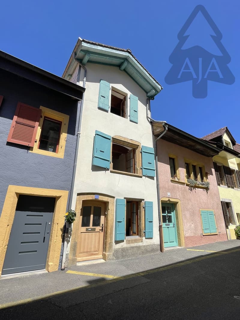 Cressier (au Centre du Village historique), charmante maison mitoyenne de 3 pièces (1)