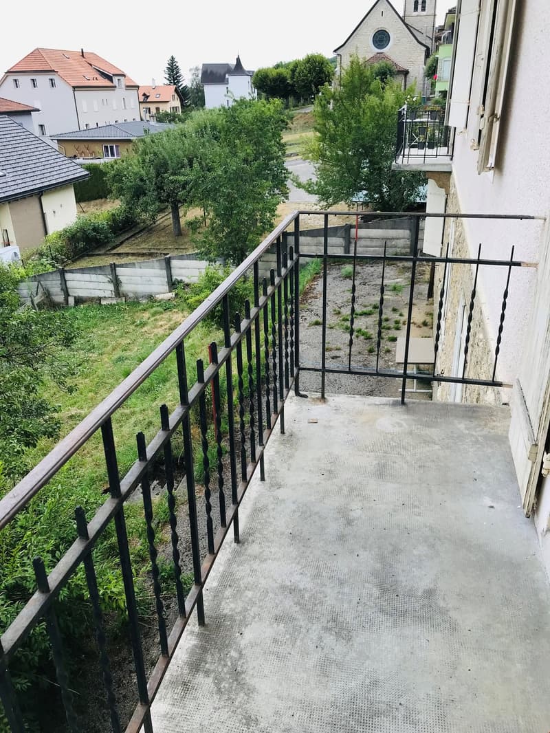 Wohnung mit 3 Zimmern und Balkon in Fontainemelon (9)
