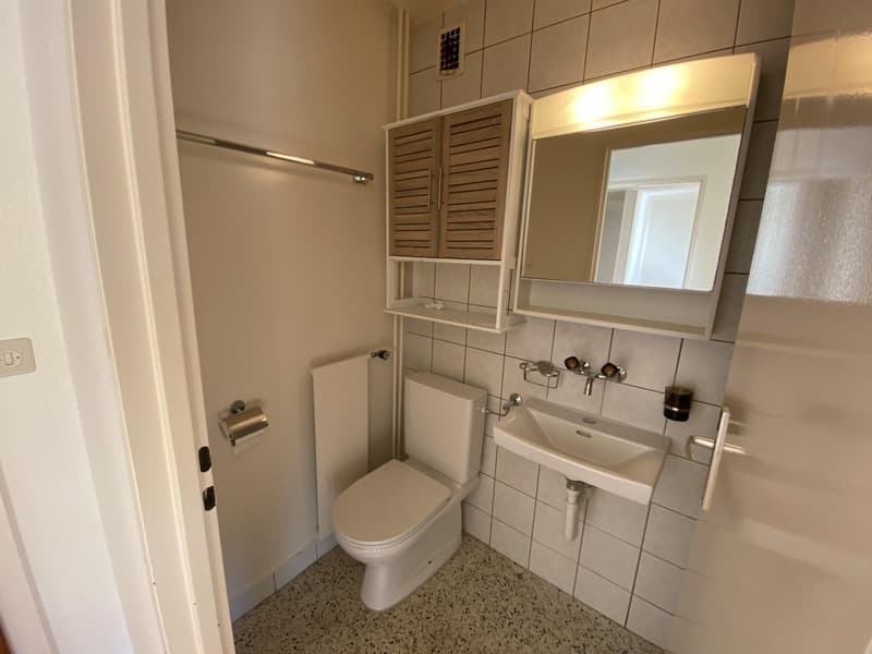 Appartement de 4 pièces, à Les Geneveys-sur-Coffrane - Salle de bain