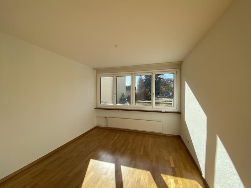 Appartement de 4 pièces, à Les Geneveys-sur-Coffrane - Chambre N°3