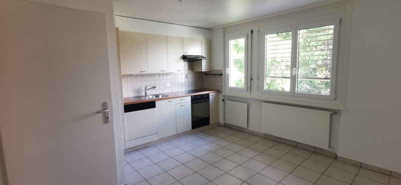 Appartement de 4 pièces, 90 m2, à Les Geneveys-sur-Coffrane - Séjour