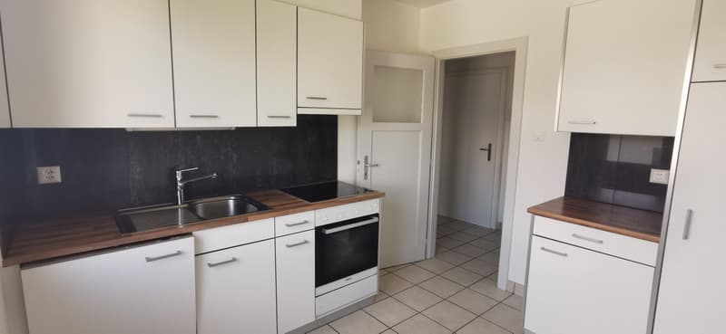 Appartement de 3 pièces, 61 m2, à Les Geneveys-sur-Coffrane - Séjour