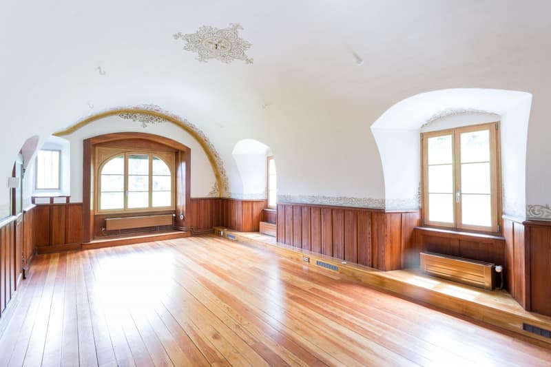 Appartement de 5.5 pièces, 164 m2, à Fenin - Séjour
