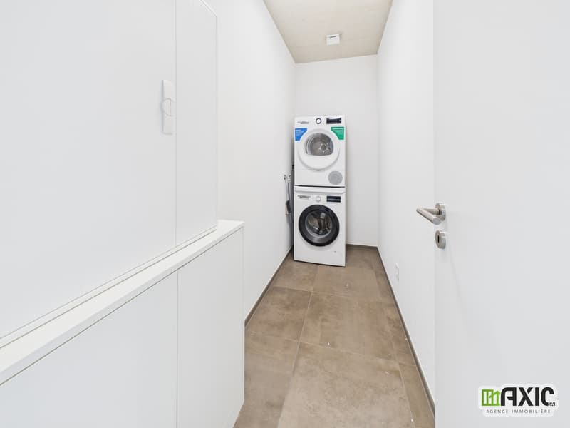 A vendre!!! 2 Magnifiques Attiques de 3.5 pièces en PPE. (12)