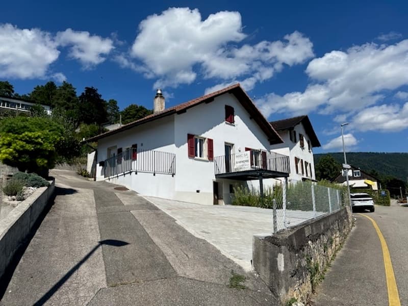 Coup de coeur - Charmante maison de 3,5 pièces complètement rénovée (4)