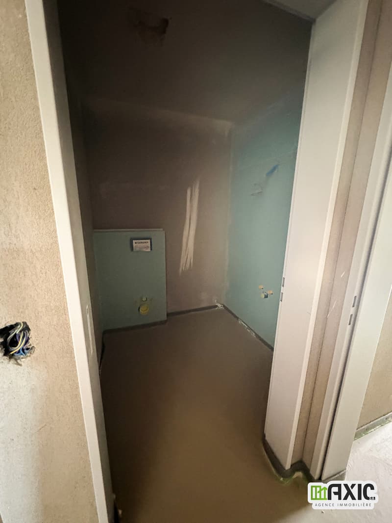 A vendre magnifique 4.5 pièces neuf de haut standing à Delémont (13)