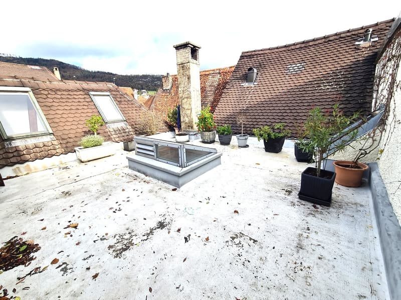 LARGE PRICE REDUCTION - MYTHICAL AND VERY FREQUENTED HOTEL/RESTAURANT IN DELÉMONT (46)