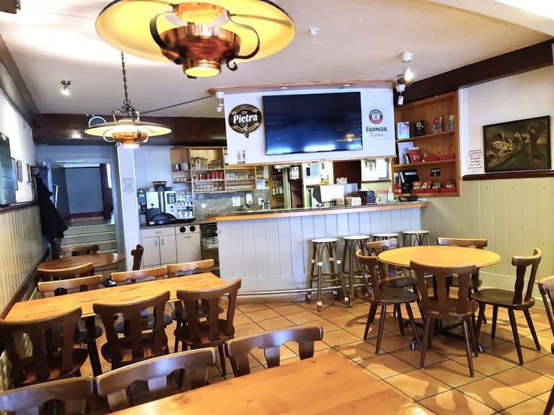 LARGE PRICE REDUCTION - MYTHICAL AND VERY FREQUENTED HOTEL/RESTAURANT IN DELÉMONT (11)