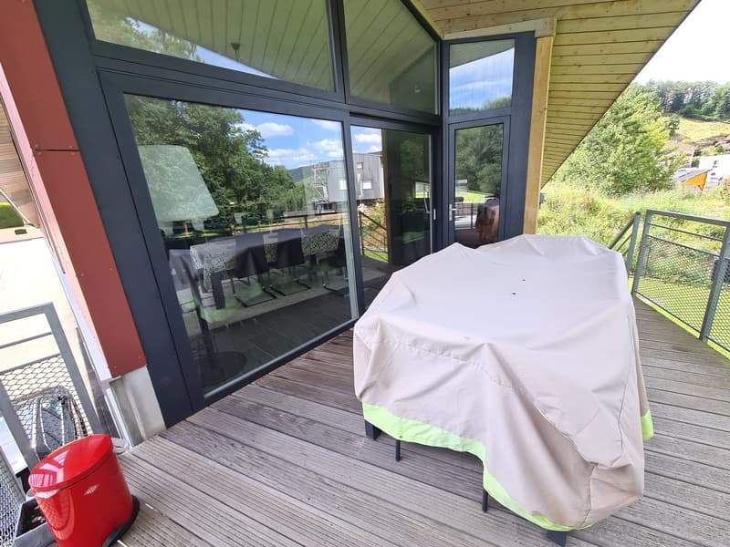 Splendide et spacieuse villa de très haut standing avec surface artisanale ou à autre usage (14)