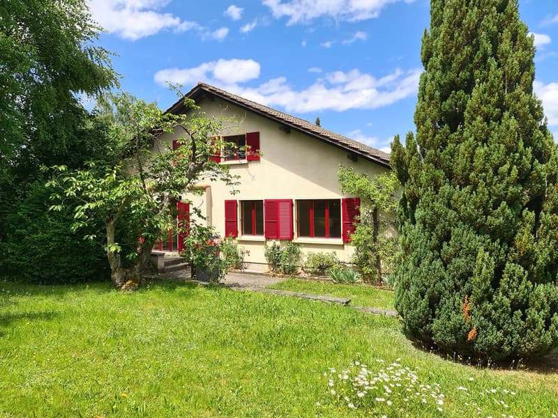 BASSECOURT - Charming 6.5-room villa to renovate, ideally located on a beautiful plot (2)