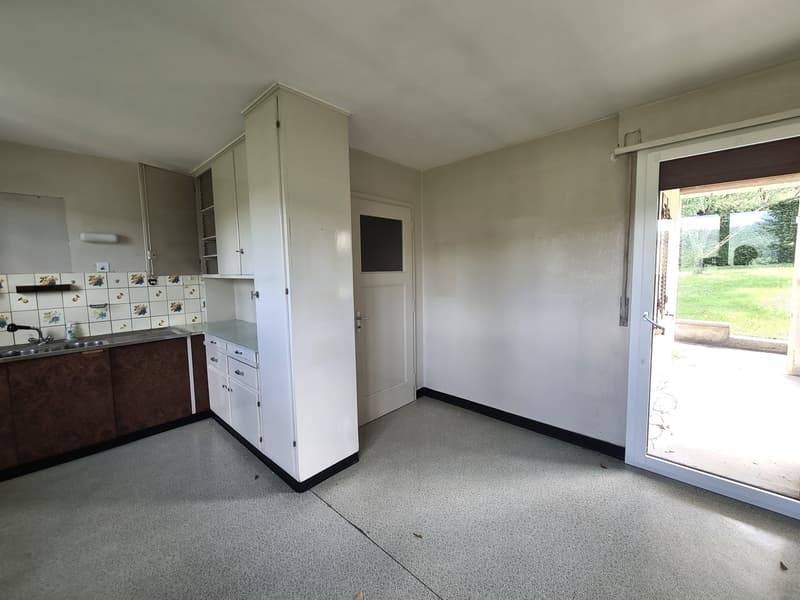 BASSECOURT - Charming 6.5-room villa to renovate, ideally located on a beautiful plot (21)