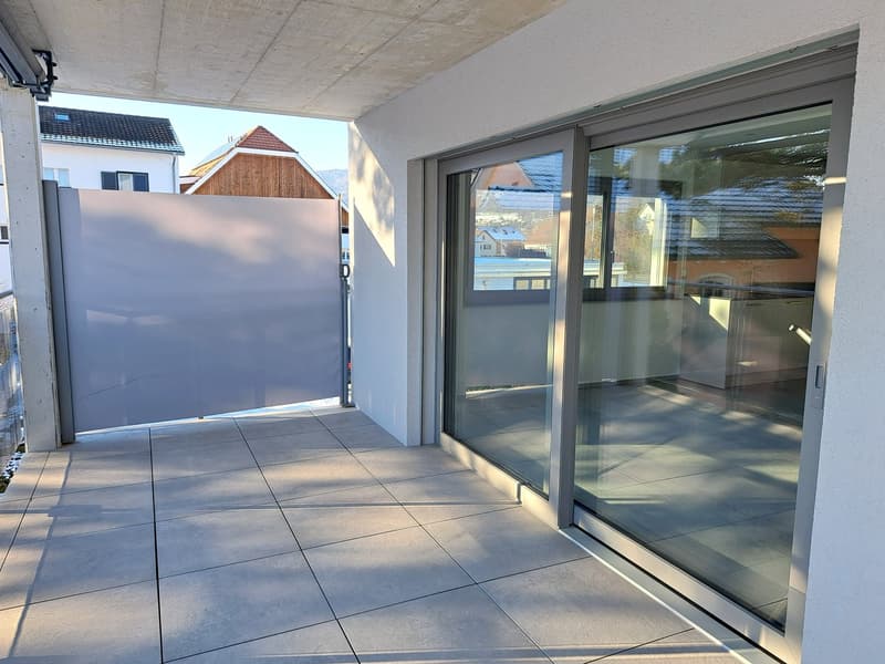 Zu vermieten wunderschöne 2,5-Zimmer-Wohnung in einem wie neuem Gebäude mit Parkplatz in der Garage (10)