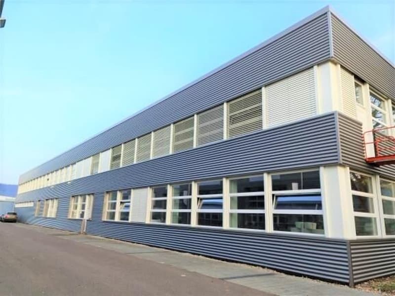 RENDEMENT NET EXCEPTIONNEL - Complexe industriel de 4'554 m² rénové et loué à 33 entreprises (5)