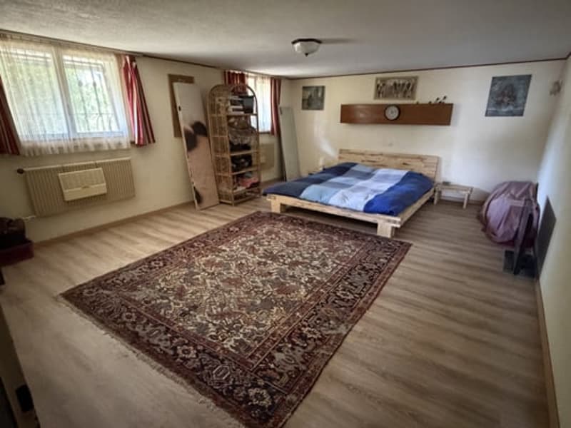 Villa de 5,5 pièces  idéalement situé sur une magnifique parcelle (20)