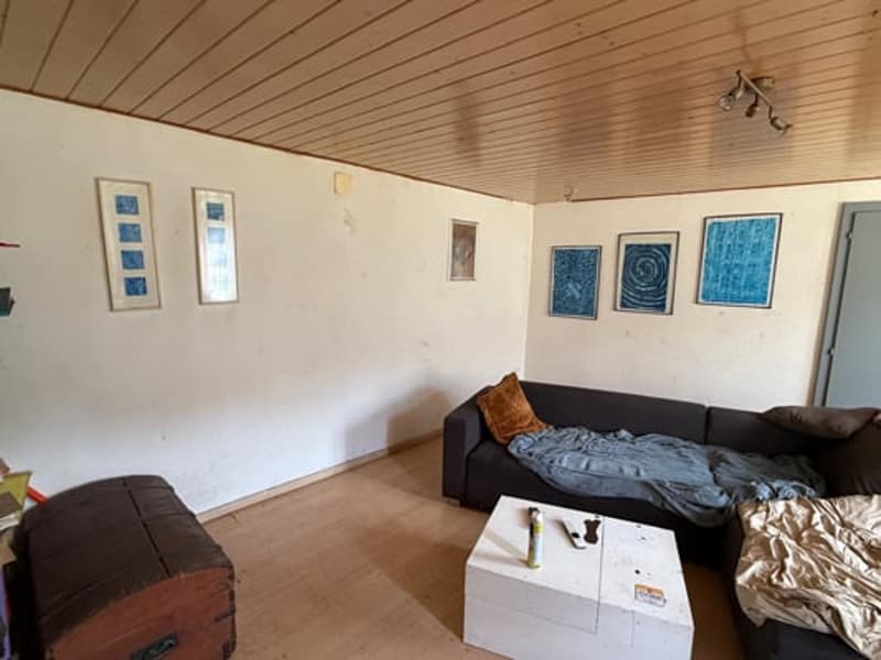 Grande maison comprenant 2 appartements, avec en plus, un excellent potentiel à mettre en valeur (15)