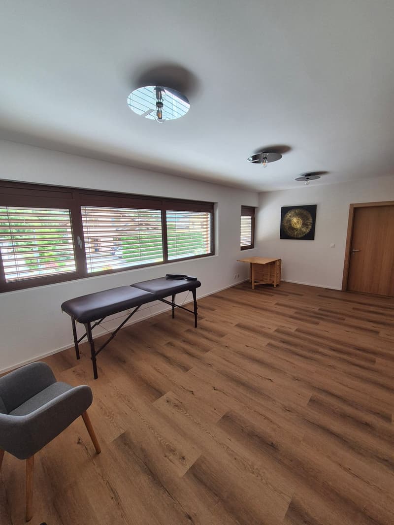 For sale in Savièse – High-end office / cabinet of 50 m2 (2)
