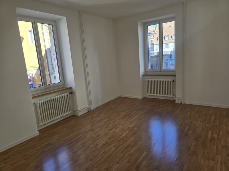 Appartement de 3 pièces lumineux à louer à La Chaux-de-Fonds (4)