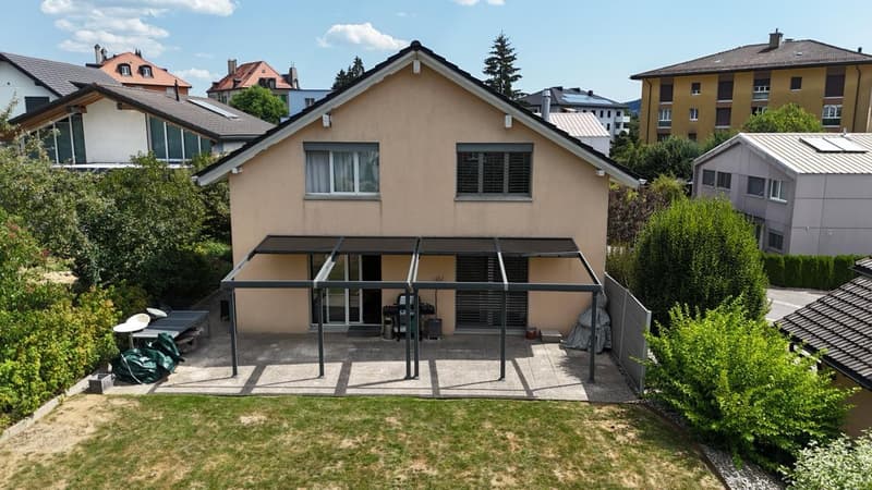 Charmante maison individuelle de 6 pièces à La Chaux-de-Fonds (5)