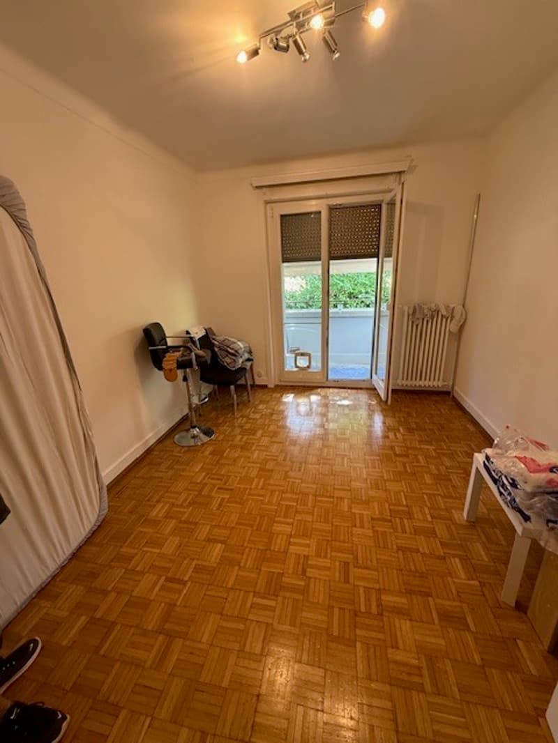 In affitto - Appartamento di 4,5 locali di 84m2 - Av. Victor-Ruffy 31 - 1012 Lausanne (9)