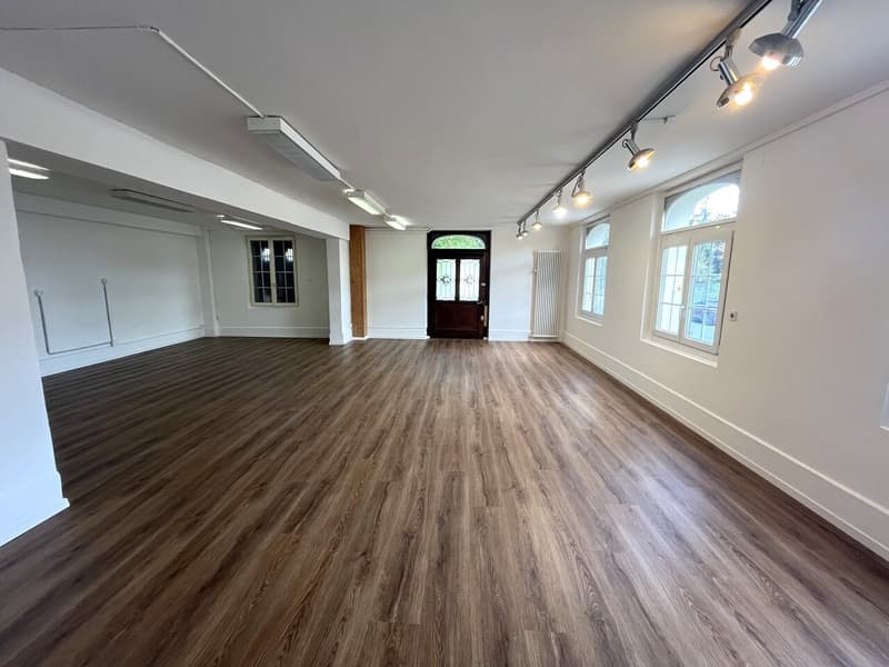 For rent - Commercial space of 80m2 - Grandcour 37 in Payerne (1)