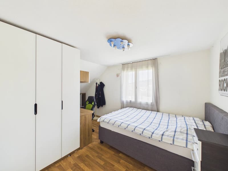 Familienhaus mit Gewerbefläche (7)