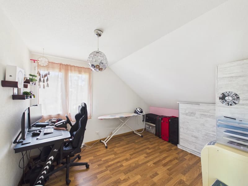 Familienhaus mit Gewerbefläche (8)