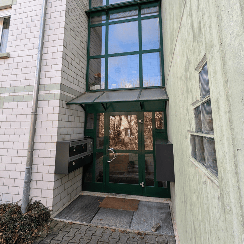 Magnifique appartement de 2.5 pces rénové (15)