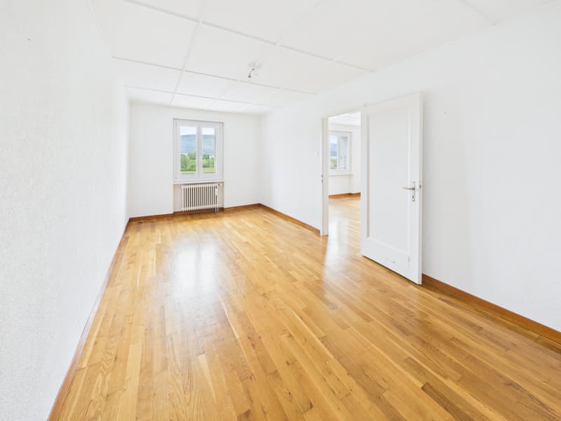 Spacieux appartement de 3.5 pièces avec balcon à Boécourt (3)