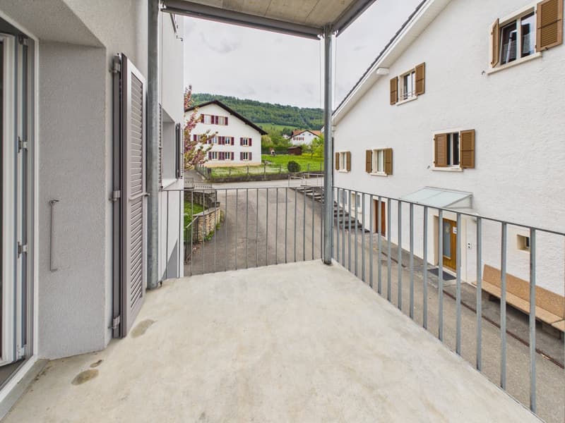 Bel appartement de 3.5 pièces avec balcon à Boécourt (10)