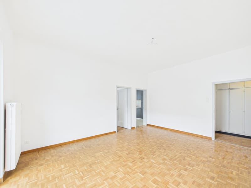 Bel appartement de 3.5 pièces avec balcon à Boécourt (6)
