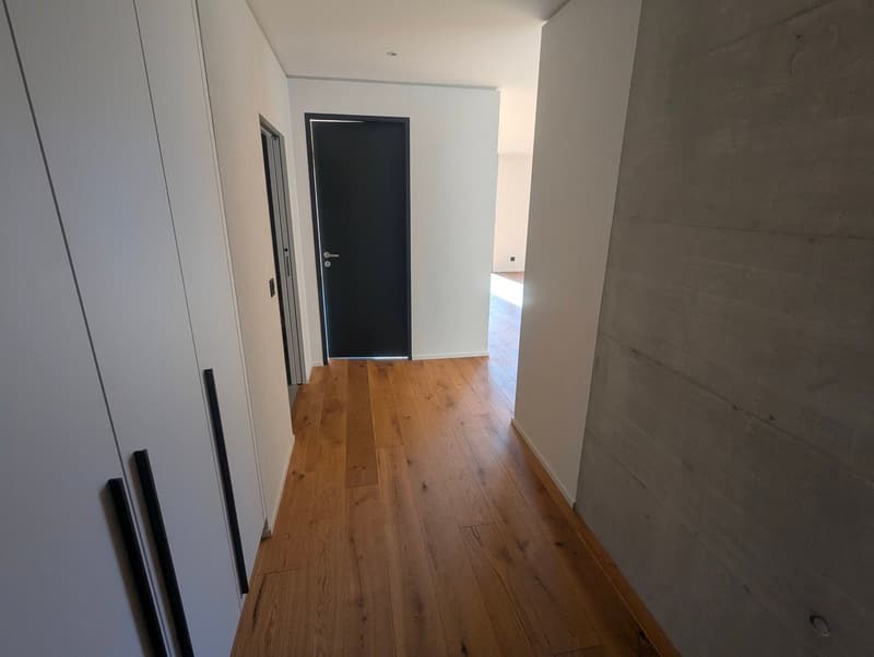 Très bel appartement 2,5 pces de haut standing (3)