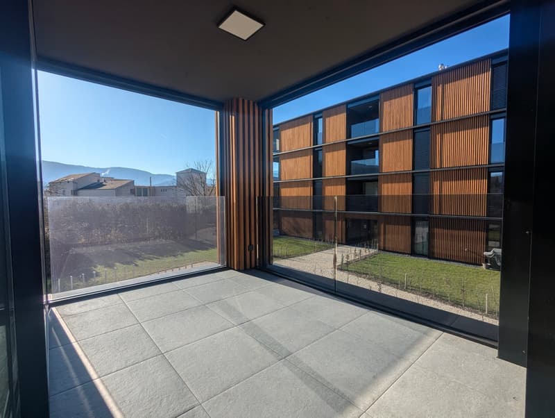Très bel appartement 2,5 pces de haut standing (7)