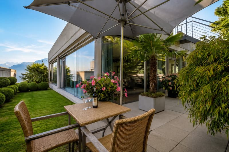 Unico nelle alture di Vevey / villa di lusso per un comfort massimo in un ambiente idilliaco (2)