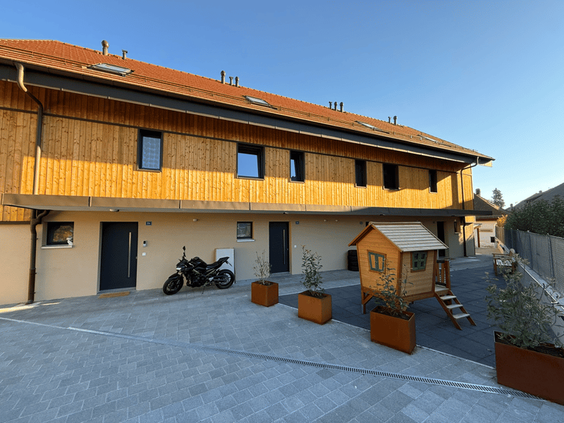 Bien d'exception - Maison mitoyenne neuve de 5 pièces (2)