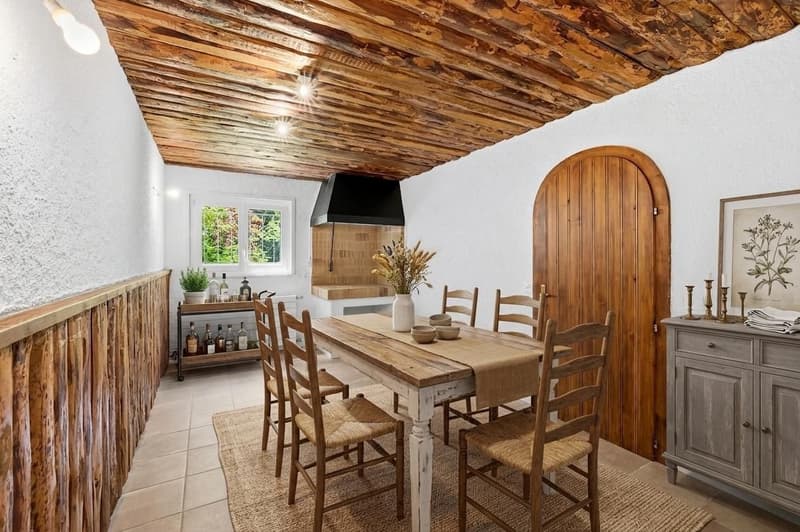 Genolier-Casa di 4 camere completamente ristrutturata (9)