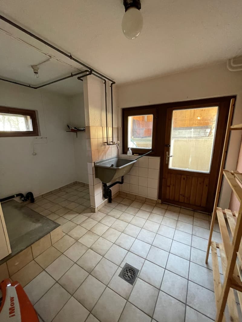 Beautiful 7-room family house in Montsevelier (16)