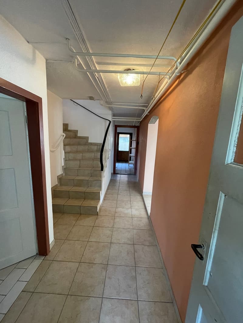 Beautiful 7-room family house in Montsevelier (17)