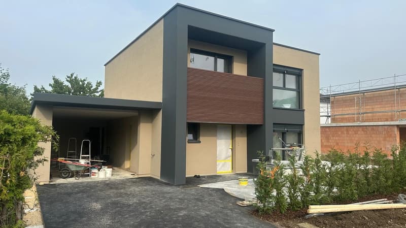 Villa di alto standing con 5,5 locali (4)