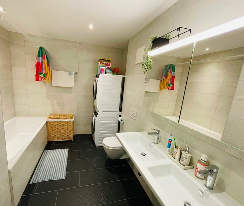Spacious 5.5-room attic apartment in Bassecourt (10)