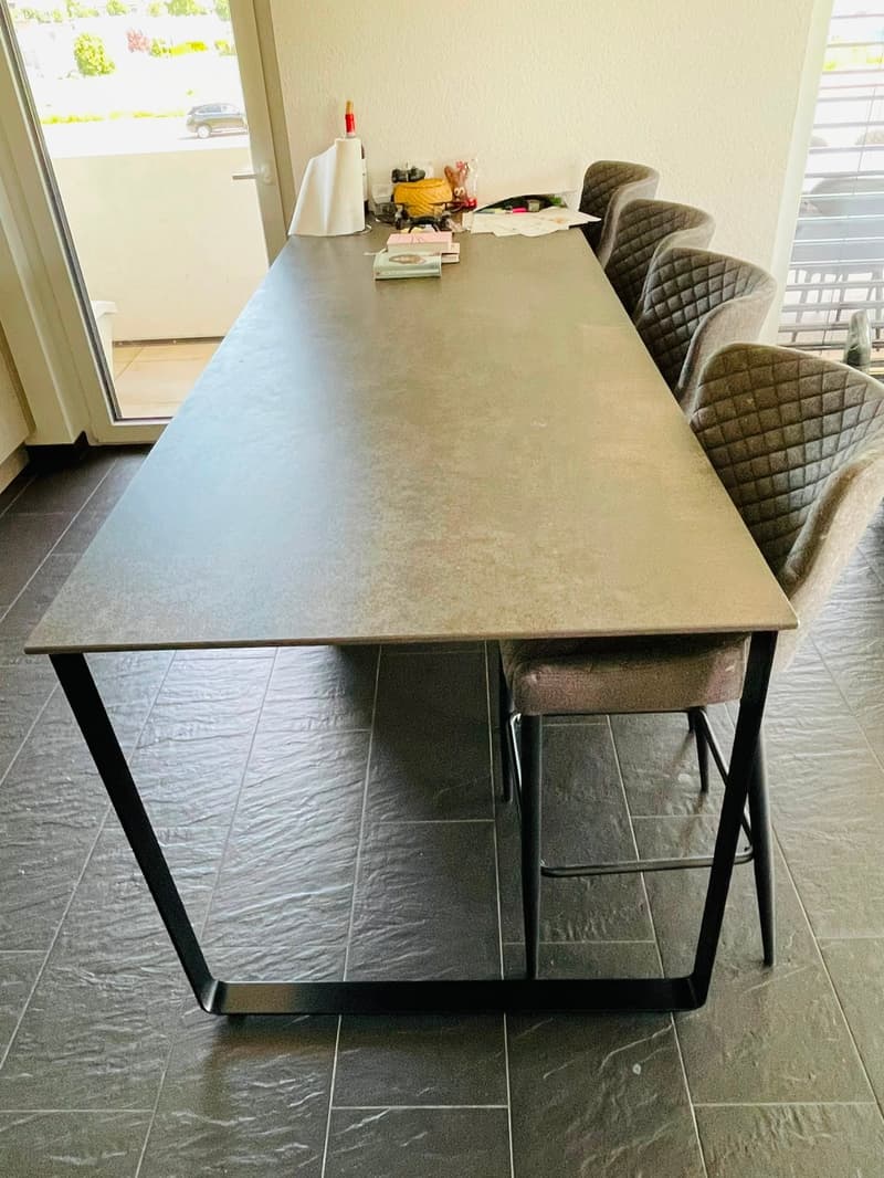 Spacieux appartement en attique de 5.5 pièces à Bassecourt (8)