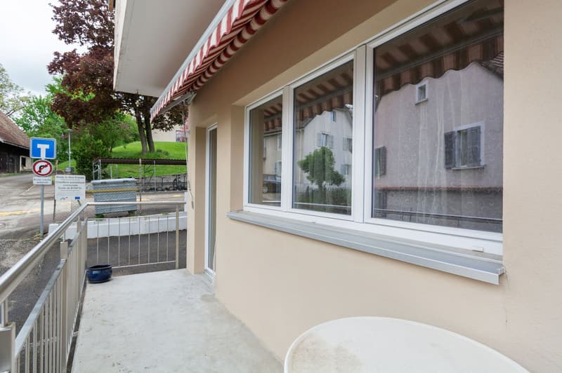 Large village house with 8.5 rooms and annexes in Bonfol (12)