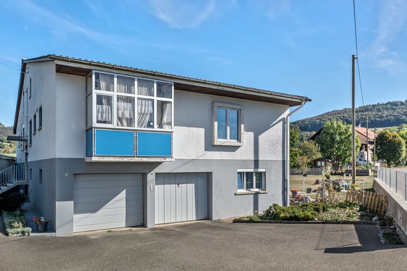 Confortable maison mitoyenne de 7 pièces à Courgenay (1)