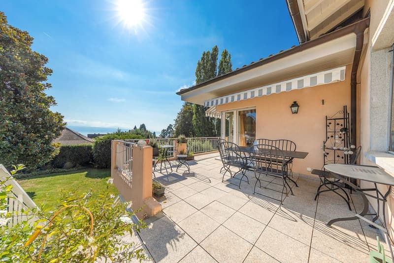 Exceptional address for this individual house in the center of Pully (3)