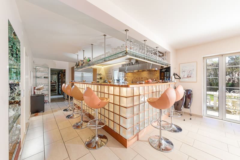 Beautiful individual villa in a residential area (10)