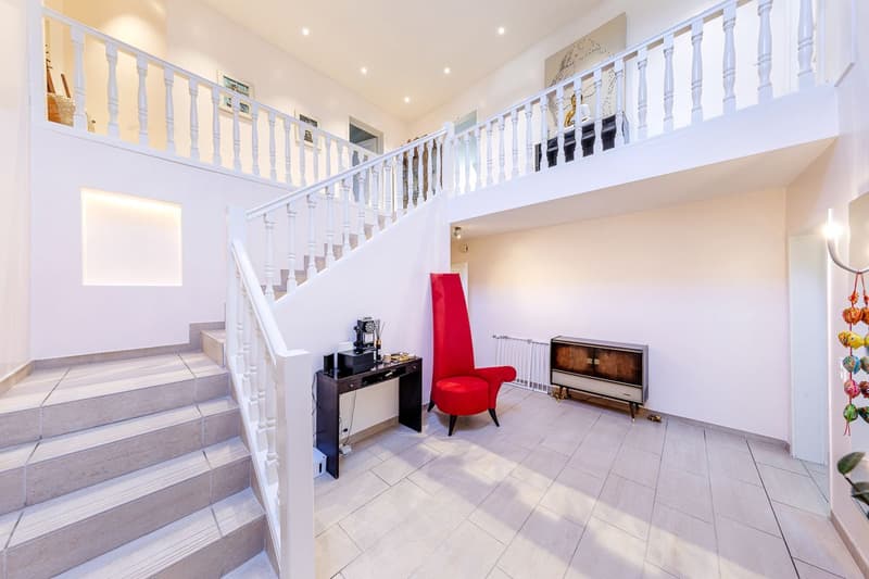 Beautiful individual villa in a residential area (11)