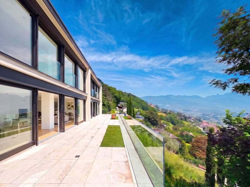 Villa with pool and breathtaking panoramic view (8)