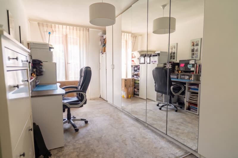 Rare! Renovated 6-room attic triplex, close to the city center (8)