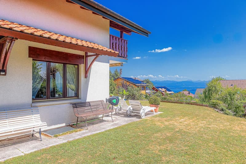 Jolie Maison à Arzier-Le Muids avec échappées sur le lac! (4)